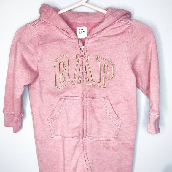 Baby Gap Onesie - Picture 2 of 3